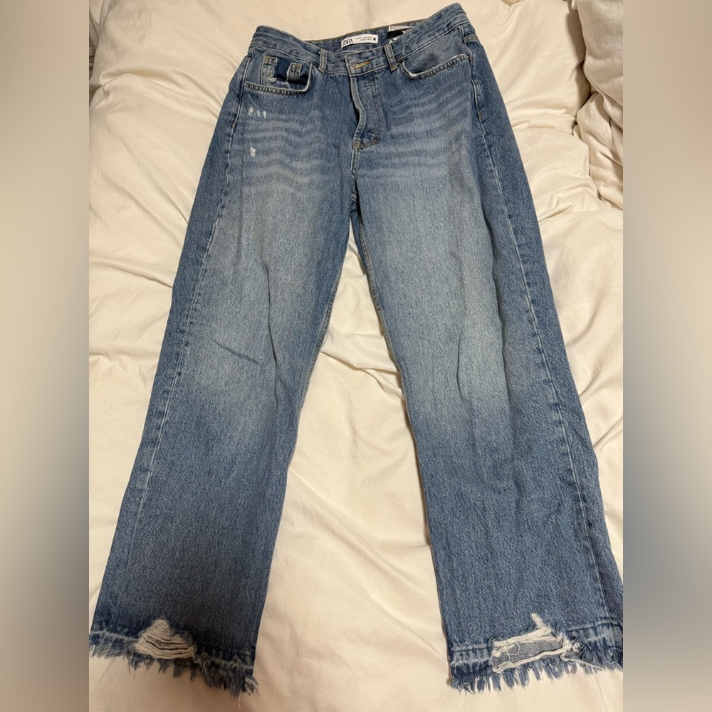 Zara Blue Denim Distressed Ankle Jeans